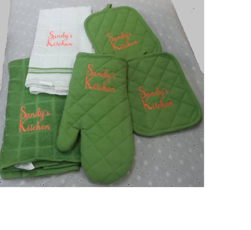 Embroidered personal kitchen set